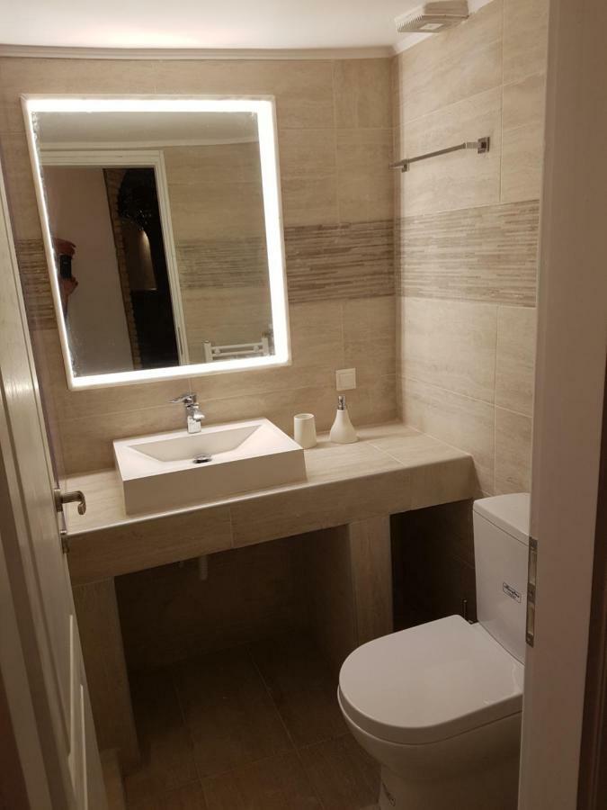 JOHN BEAUTY 50m2, METRO&ACROPOLIS 5' Atenas Exterior foto